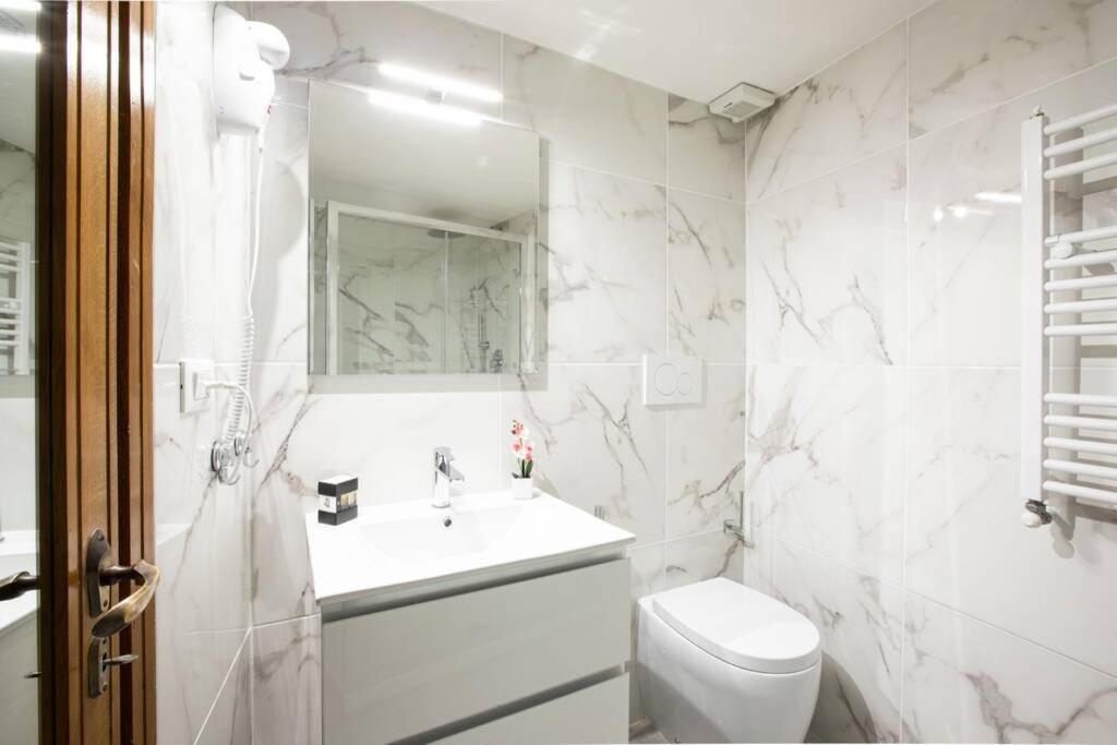 Unforgettable Split Level Jacuzzi Suite Navona - Top Collection Roma Ngoại thất bức ảnh