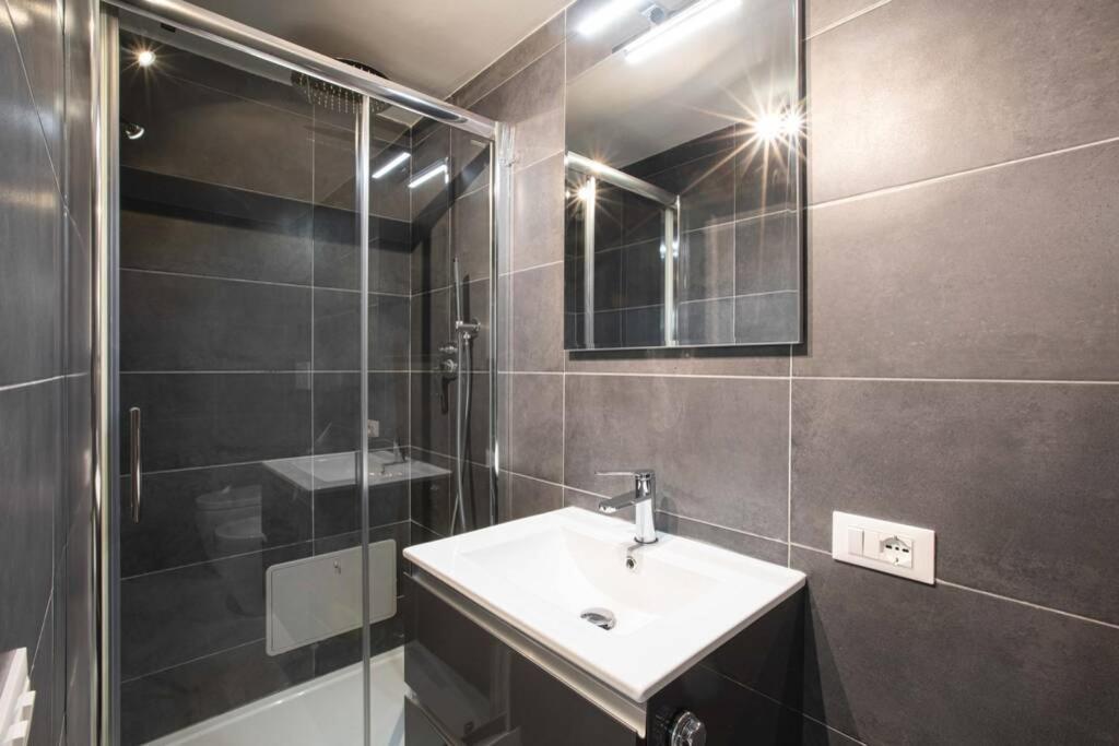 Unforgettable Split Level Jacuzzi Suite Navona - Top Collection Roma Ngoại thất bức ảnh